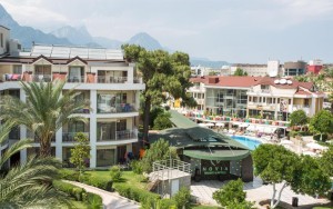 محوطه هتل محوطه هتل