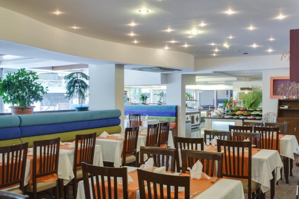 رستوران رستوران