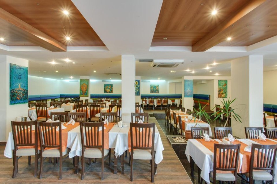 رستوران رستوران