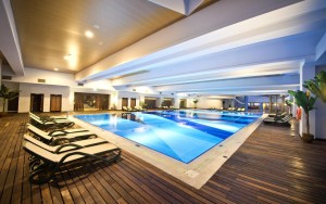 استخر سرپوشیده