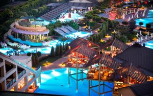 نمای بیرونی - شب