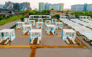 محوطه هتل محوطه هتل