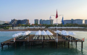 محوطه هتل محوطه هتل