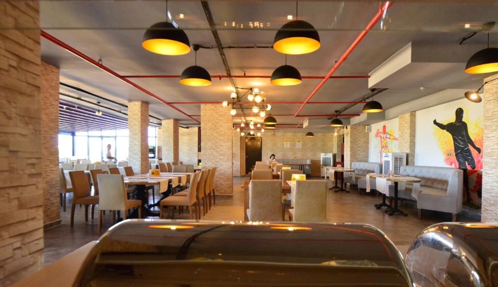 رستوران رستوران