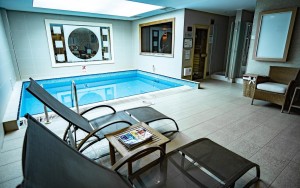 استخر استخر