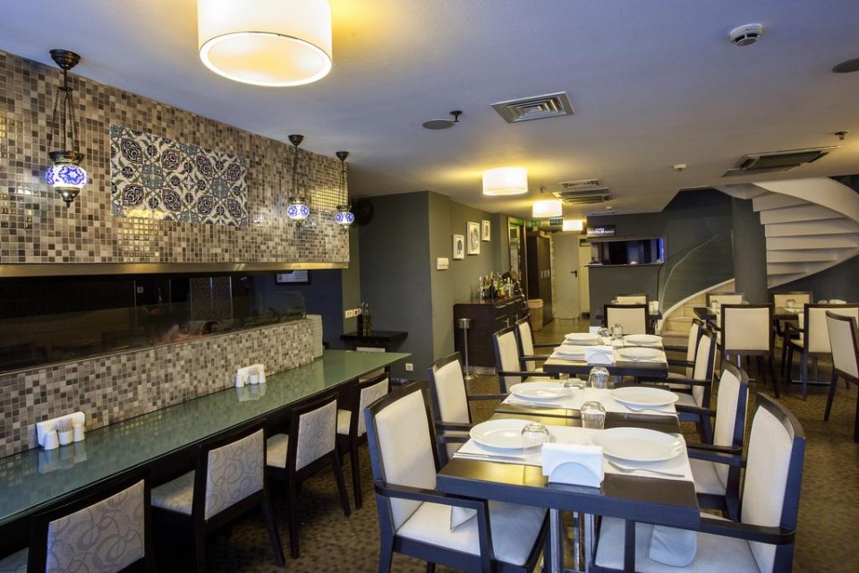 رستوران رستوران