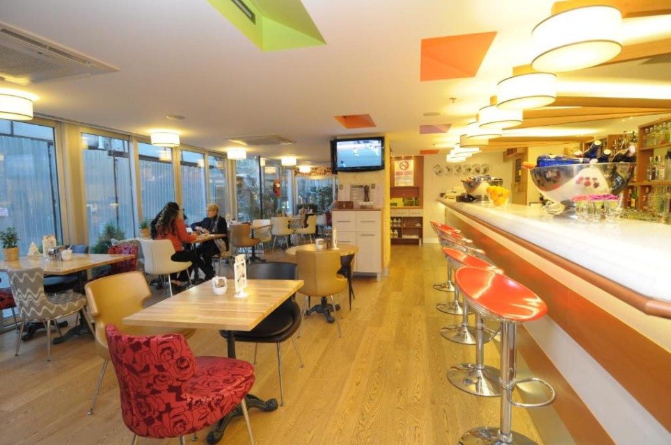 رستوران رستوران