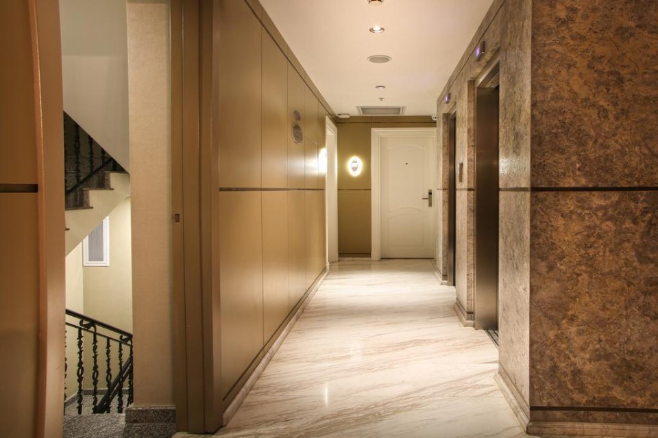 راهرو طبقات