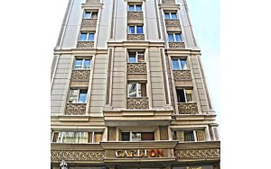 نمای بیرونی هتل