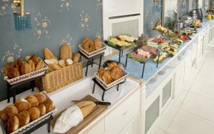 رستوران صبحانه بوفه