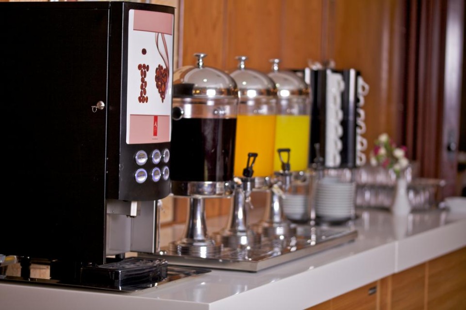 رستوران صبحانه بوفه