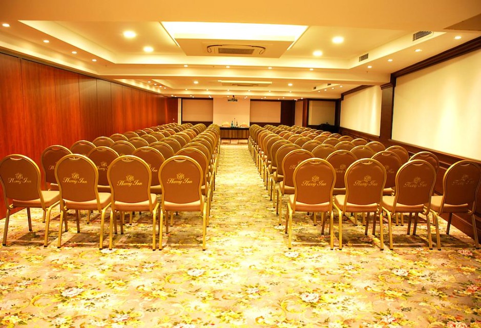 سالن جلسه