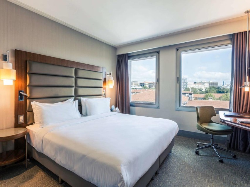 hotels-turkey-istanbul-hotel-mercure-istanbul-اتاق۹-26ba2c9637d85cfabc7a35aea816c669.jpg