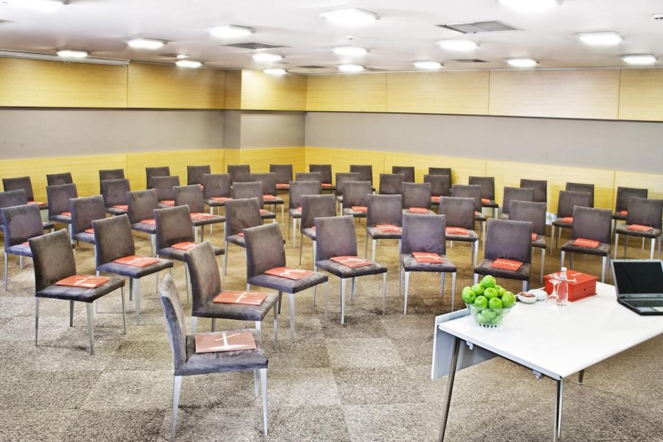 سالن اجتماعات