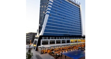 هتل Titanic Business Bayrampasa استانبول