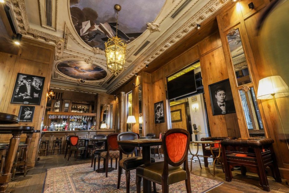 رستوران رستوران