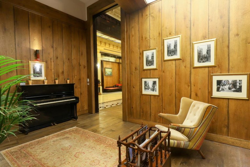 نشیمن نشیمن