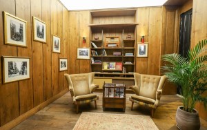 نشیمن نشیمن