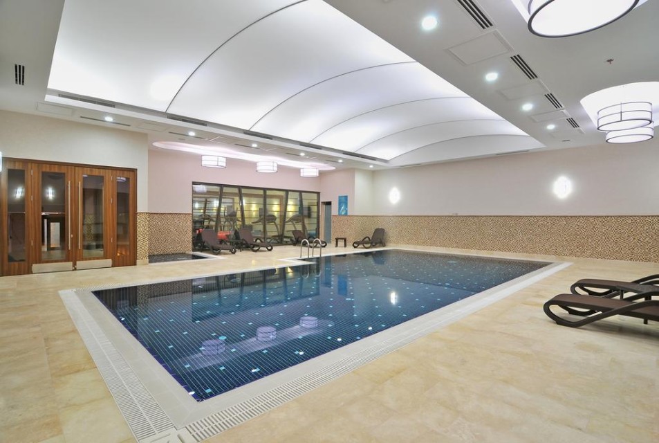 استخر استخر