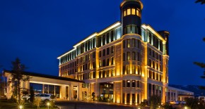 هتل DoubleTree by Hilton وان