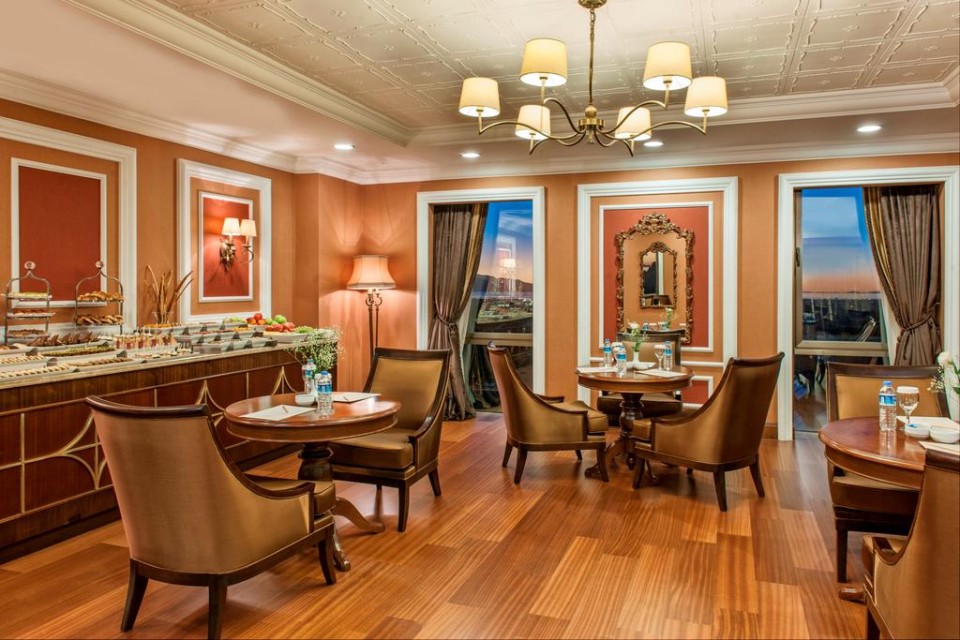 رستوران رستوران