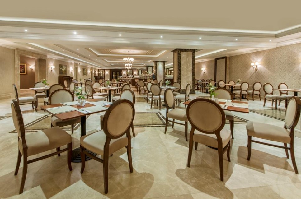 رستوران رستوران