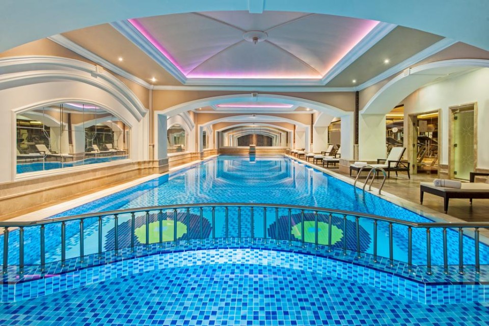 استخر استخر