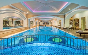 استخر استخر