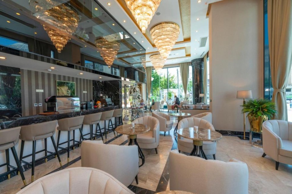 رستوران رستوران