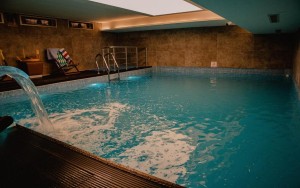 استخر استخر