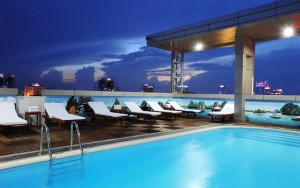 محوطه هتل محوطه هتل