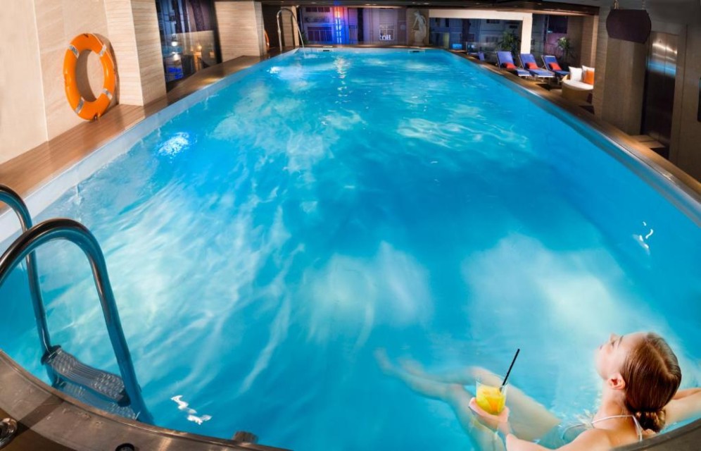 استخر استخر