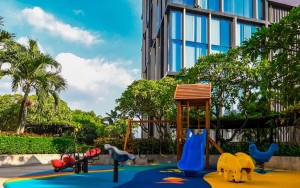 محوطه هتل محوطه هتل