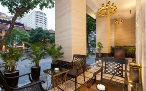 ورودی هتل ورودی هتل