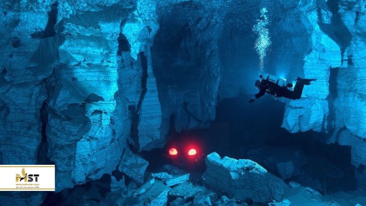 ۱۰ ماجراجویی هیجانانگیز در دنیا برای عاشقان آدرنالین ۱۰ ماجراجویی هیجانانگیز در دنیا برای عاشقان آدرنالین