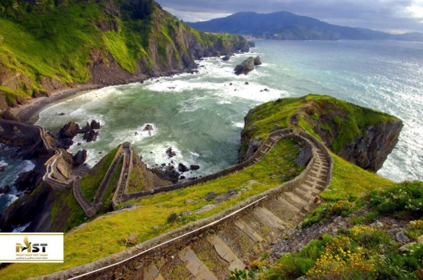 ۱۰ مسیر پلکانی بی‌نظیر در دنیا