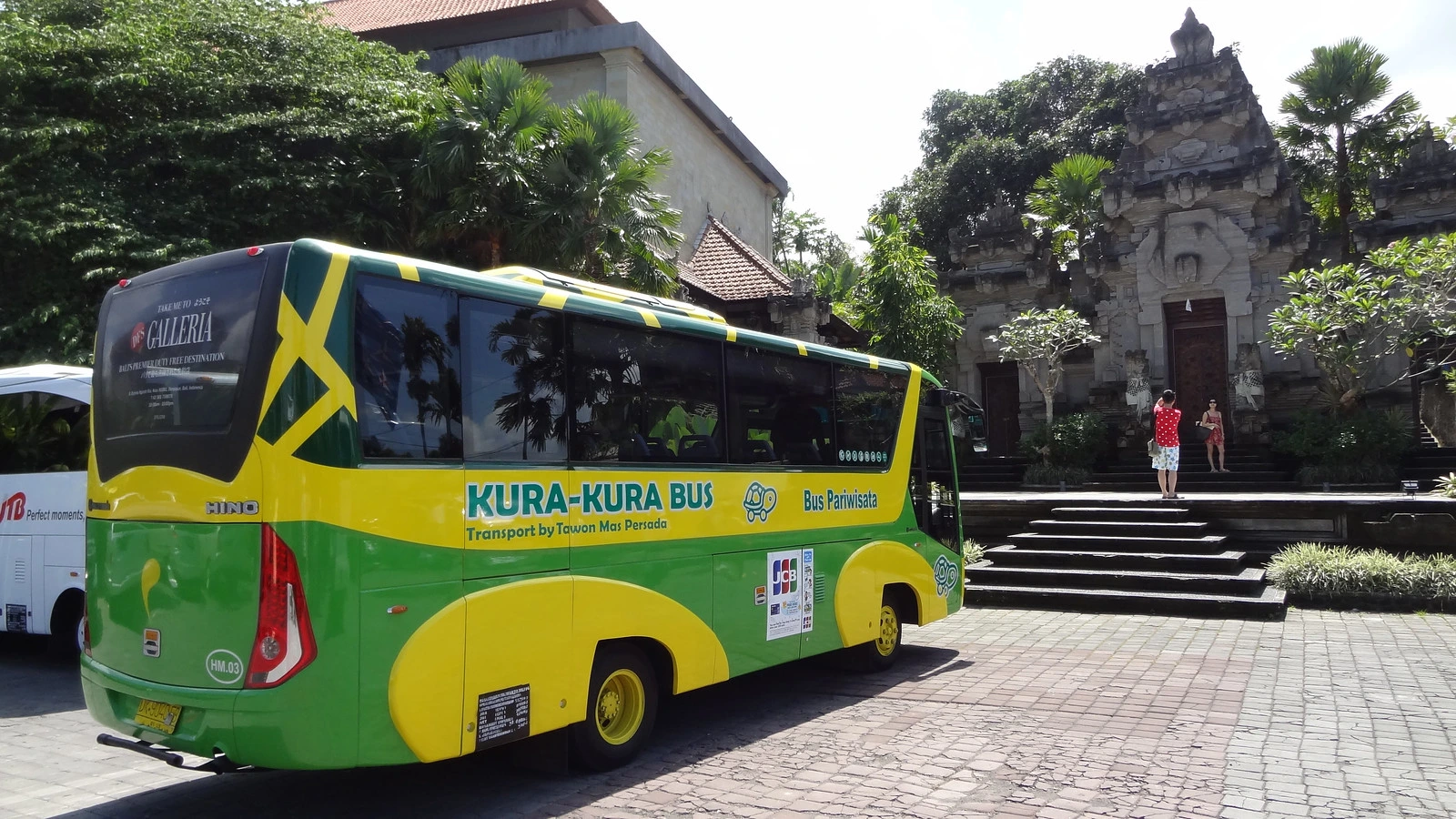 الی یکی از ارزان&zwnj;ترین مناطق دنیا برای اجاره دوچرخه، اسکوتر و ماپد برقی (moped) است.