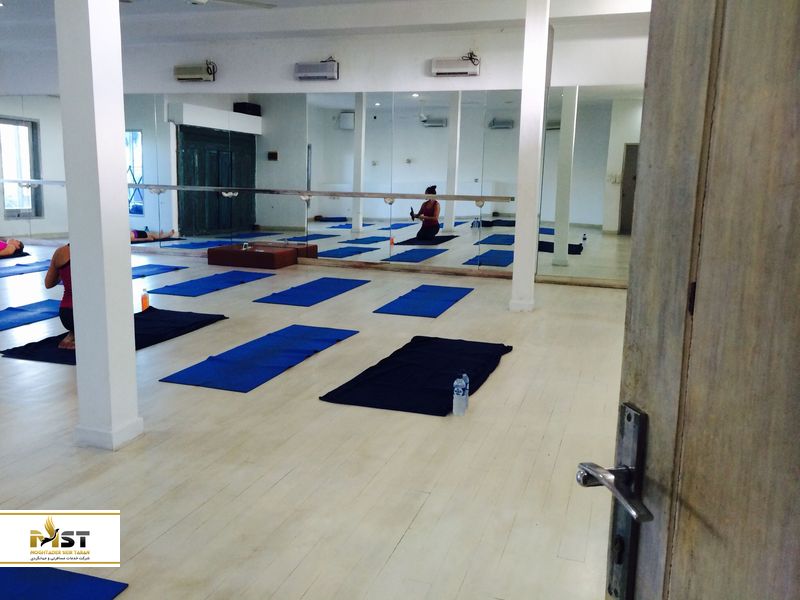 جیوا بیکرام یوگا