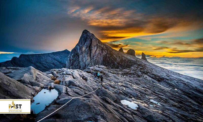 کوه کینابالو