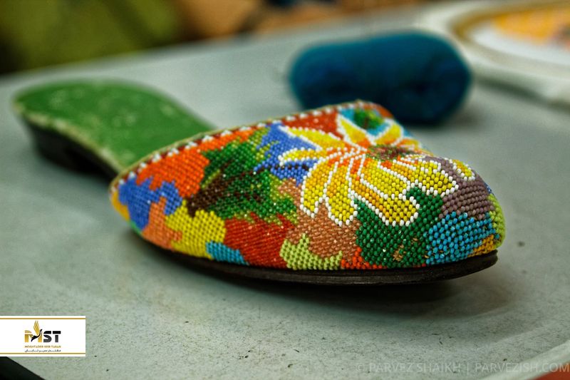 دمپایی&zwnj;های نیونا