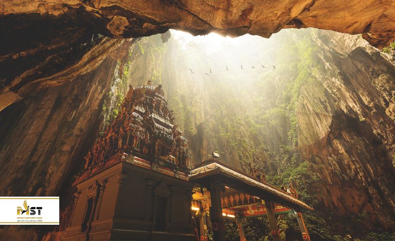 غارهای باتو در کوالالامپور