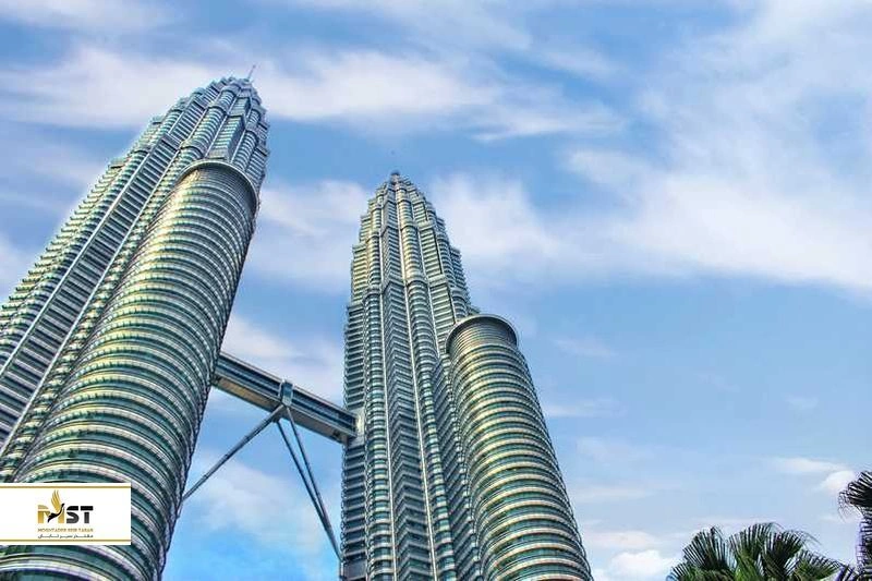دسترسی به برجهای دوقلوی کوالالامپور