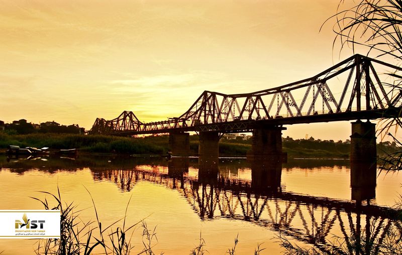  روی پل لانگ بین