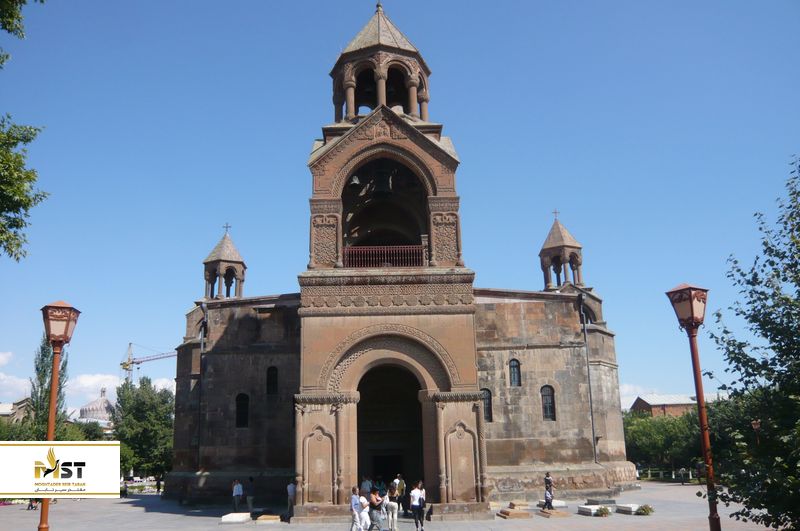 Introduction to Ajmiazin Church in Yerevan