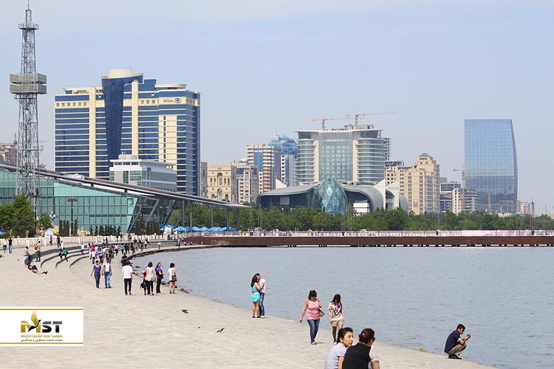 بلوار ساحلی باکو