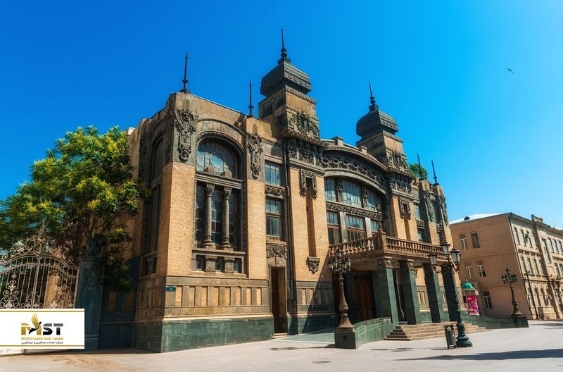 سالن تئاتر اپرا و باله آذربایجان