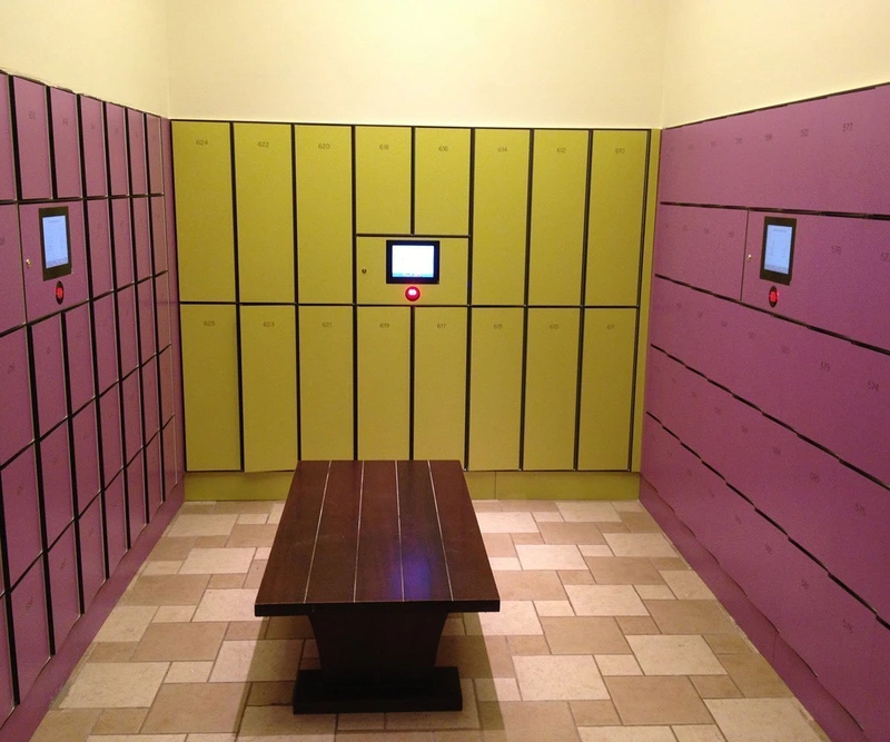  رختکن و کمدهای لباس پارک آبی آتلانتیس