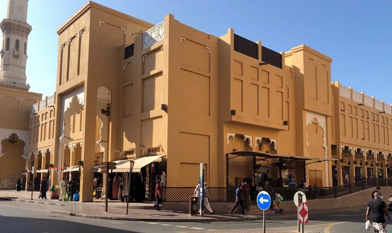  آشنایی با بازار نایف دبی