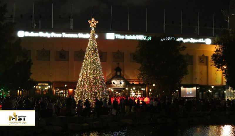 درخت نورانی در محله ایرلندی در دبی