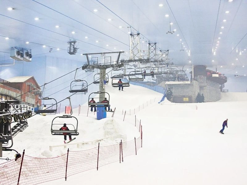 اسکی دبی (Ski Dubai) در امارات مال